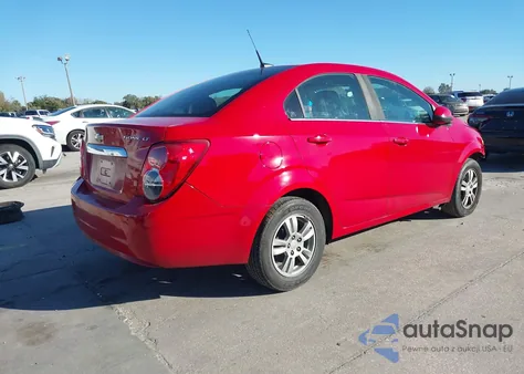 2014 Chevrolet Sonic Lt Auto z USA, uszkodzony, nr VIN 1G1JC5SH4E4159690